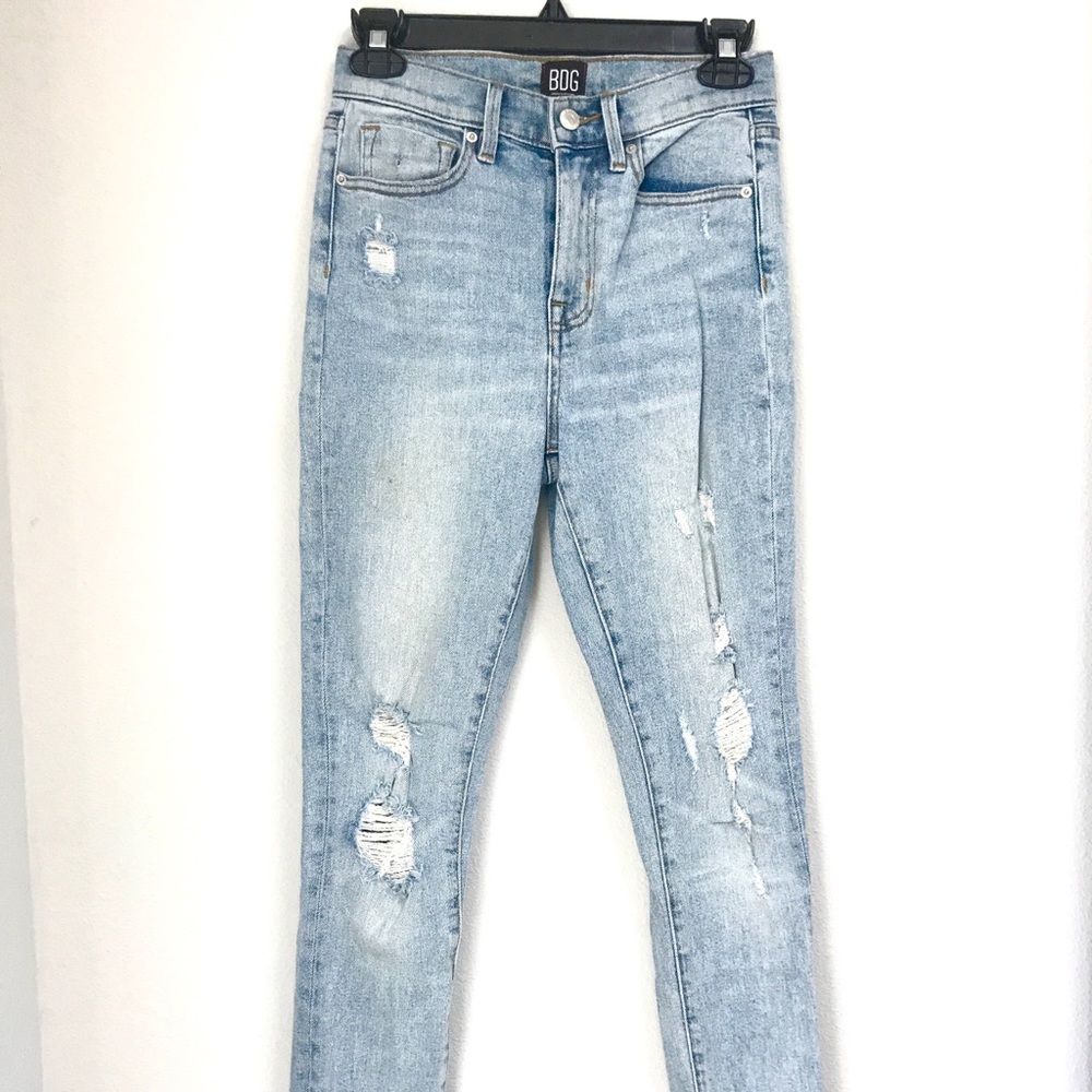 BDG light wash distressed skinny jeans